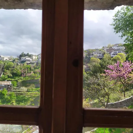 Salaria 4* ジロカストラ