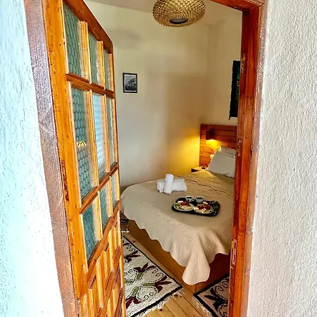 Pensionat Salaria Gjirokastër