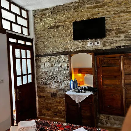 Salaria 4* Gjirokastër