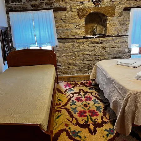 Pensionat Salaria Gjirokastër