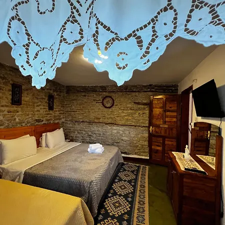 Salaria Penzion Gjirokastër