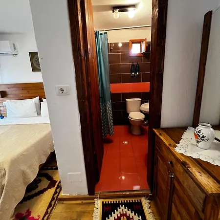 Salaria Penzion Gjirokastër