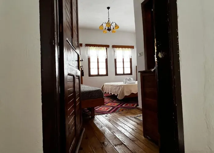 Salaria Gjirokastër