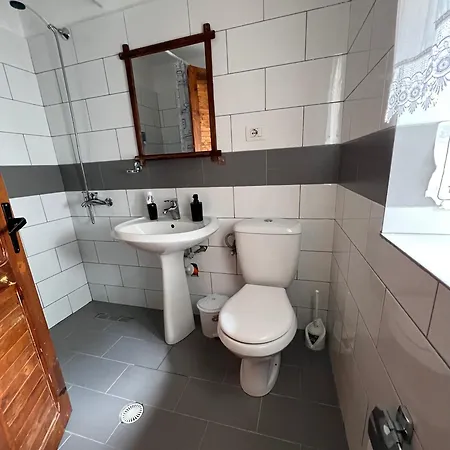 Salaria Gjirokastër