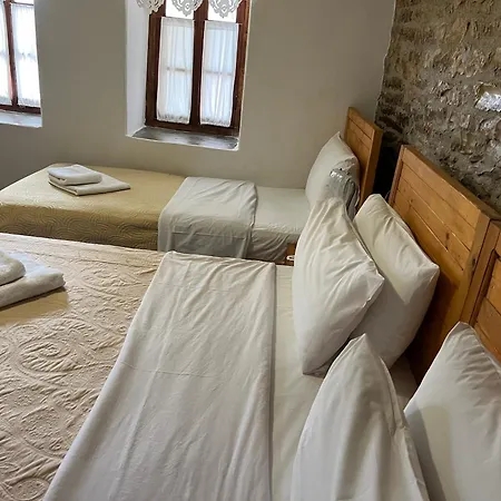 Salaria 3* Gjirokastër