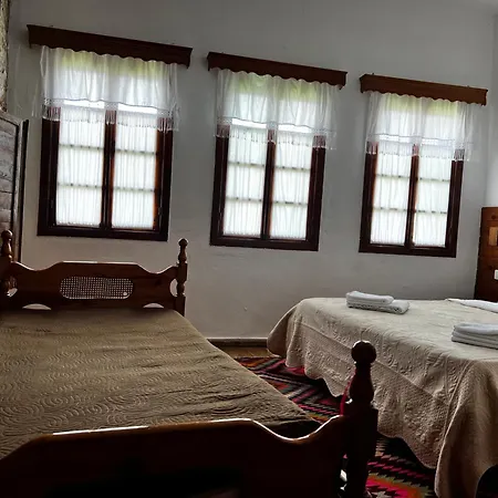 Salaria Guest house
