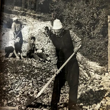 Salaria Gjirokastër