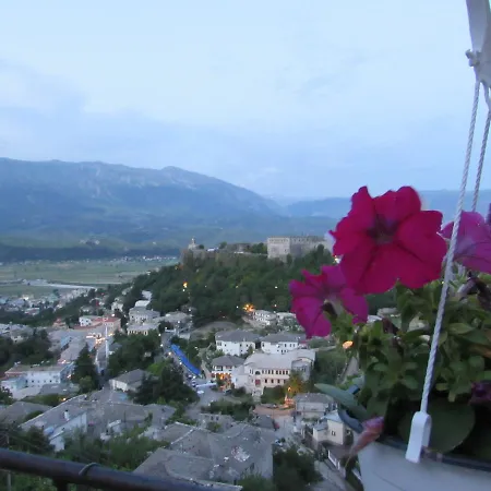Salaria Guest house Gjirokaster