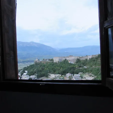 Salaria Gjirokaster