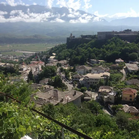 Salaria Guest house Gjirokaster