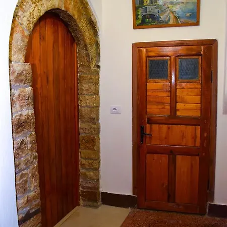 Guest house Salaria *