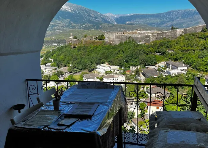 Salaria Guest house 4*