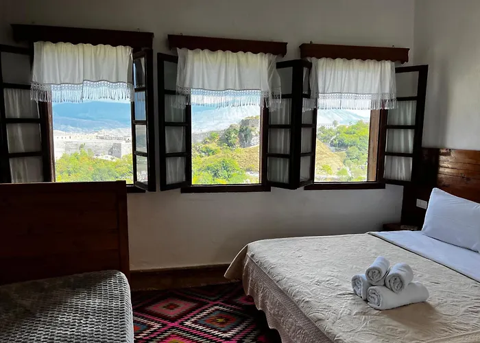 Salaria Guest house 4*